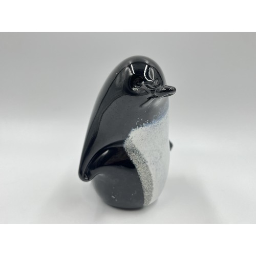 242 - A Gordon Studio of Australia hand made glass penguin paperweight - approx. 13cm high