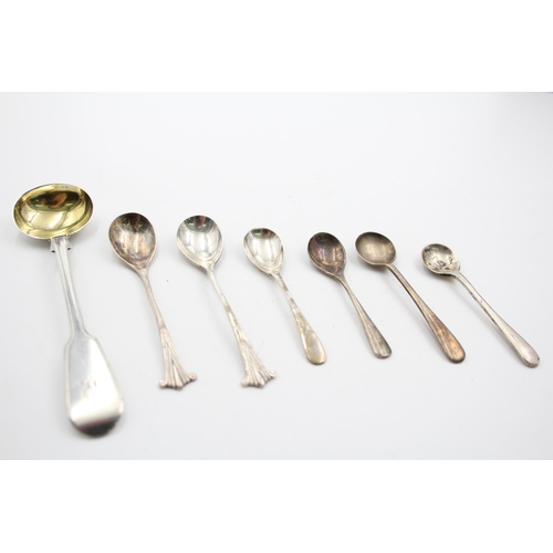 1302 - Eight vintage hallmarked .925 sterling silver condiment spoons - approx. gross weight 42 grams