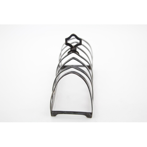 1312 - A Viners Ltd hallmarked Sheffield silver toast rack, date 1936 - approx. gross weight 73 grams