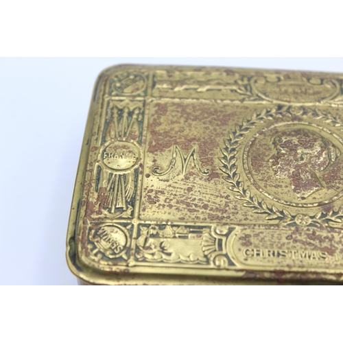 1352 - A WWI brass Princess Mary Christmas tin