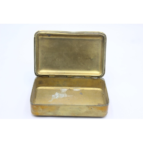 1352 - A WWI brass Princess Mary Christmas tin