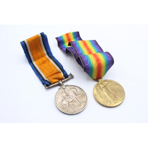 1358 - A WWI medal pair and original ribbons awarded to 198835 Gnr T. L. Harrison R.A