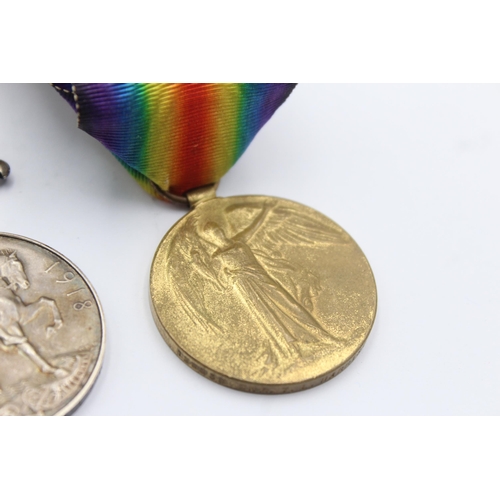 1358 - A WWI medal pair and original ribbons awarded to 198835 Gnr T. L. Harrison R.A