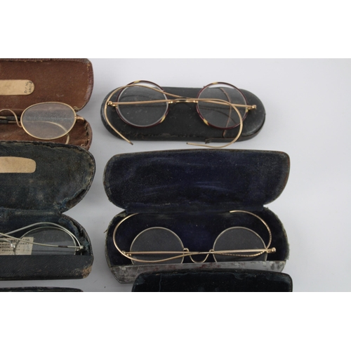 1375 - Thirteen pairs of antique and vintage spectacles