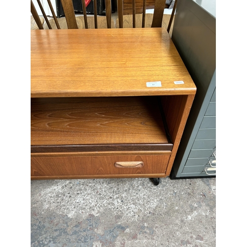 47 - A G Plan teak TV stand - approx. 53cm high x 82cm wide x 46cm deep