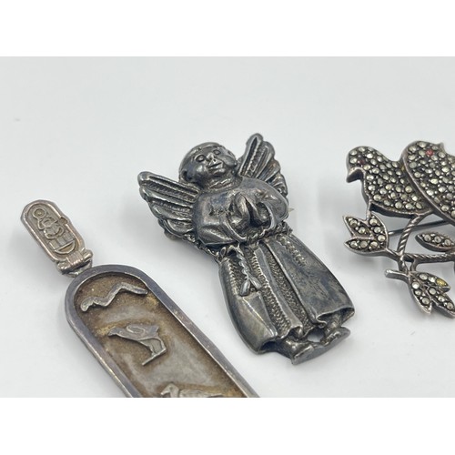 1237 - Three pieces of white metal and sterling silver jewellery to include .925 silver marcasite bird broo... 