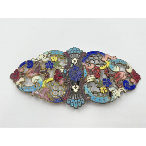 1242 - An early 20th century enamel women's belt buckle