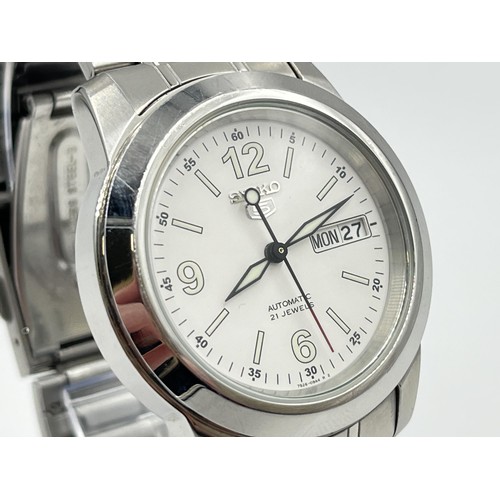 1267 - A Seiko 5 automatic men's wristwatch - ref no. 7S26-02W0