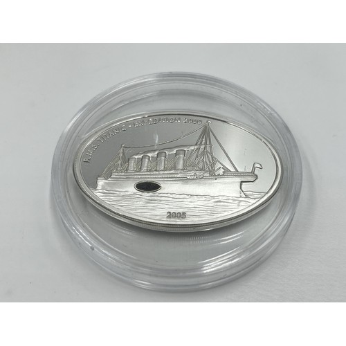 1368 - A boxed 2005 Republic of Liberia R.M.S. Titanic - Expedition 2000 .925 silver 10 dollar coin with ce... 