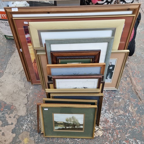 912A - A collection of framed prints