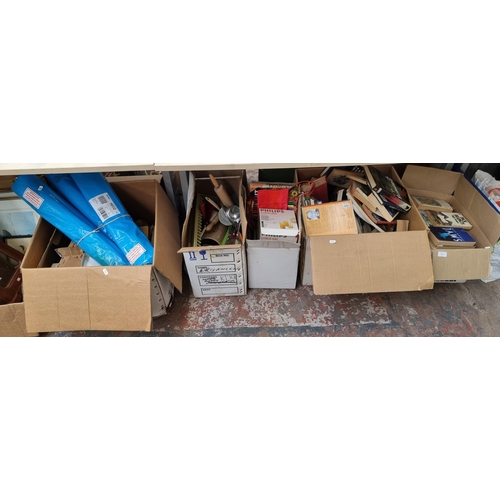 924 - Five boxes containing books, Philips citrus press, kitchenware etc.