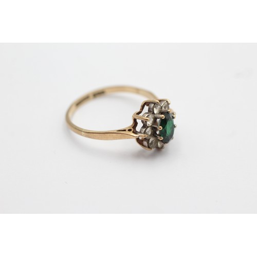 1083 - A 9ct gold green and white synthetic spinel floral cluster ring, size S - approx. gross weight 2.6 g... 