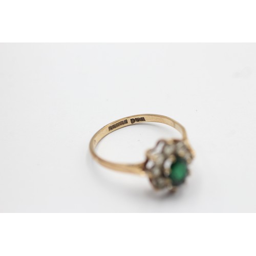 1083 - A 9ct gold green and white synthetic spinel floral cluster ring, size S - approx. gross weight 2.6 g... 