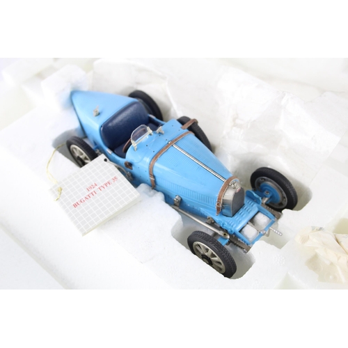 333 - A boxed Franklin Mint Bugatti Type 35 model racing car