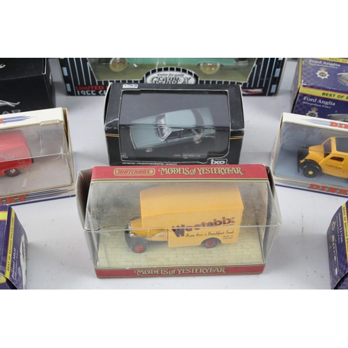 337 - A collection of vintage boxed diecast model vehicles to include Gearbox Chevy Bel Air, Dinky, Matchb... 