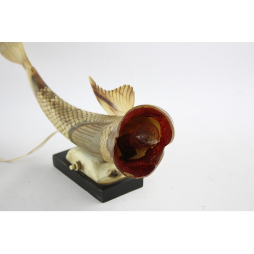 543 - A mid 20th century carved horn fish table lamp - approx. 24cm high x 45cm long