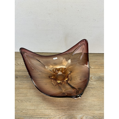 209 - A mid 20th century studio glass centre piece bowl - approx. 18cm high x 35cm diameter