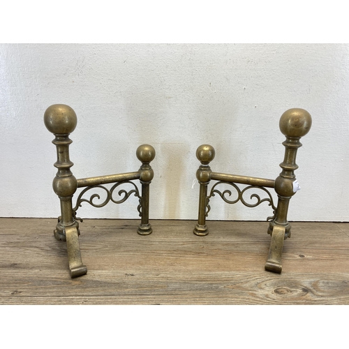 272 - Five late 19th/early 20th century brass fireside items