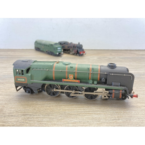 300A - Four Hornby Dublo OO gauge model locomotives