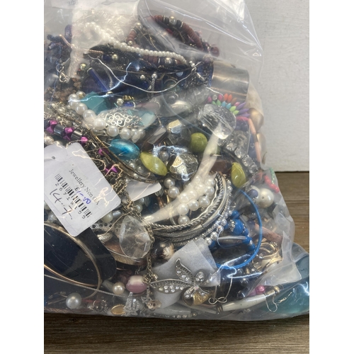 388 - Approx. 10kg of costume jewellery