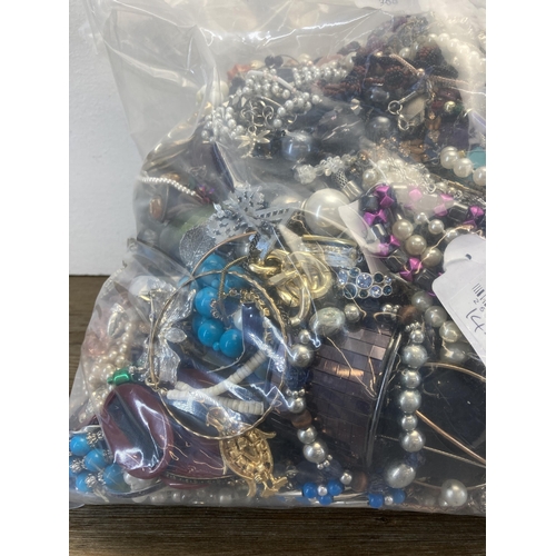 388 - Approx. 10kg of costume jewellery