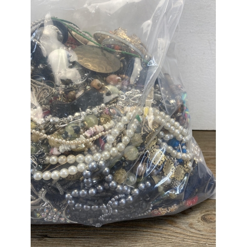 391 - Approx. 10kg of costume jewellery