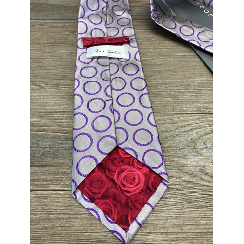 415 - A Paul Smith 100% silk tie