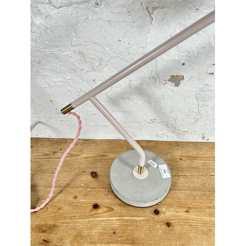 514 - A modern pink metal desk lamp - approx. 55cm high