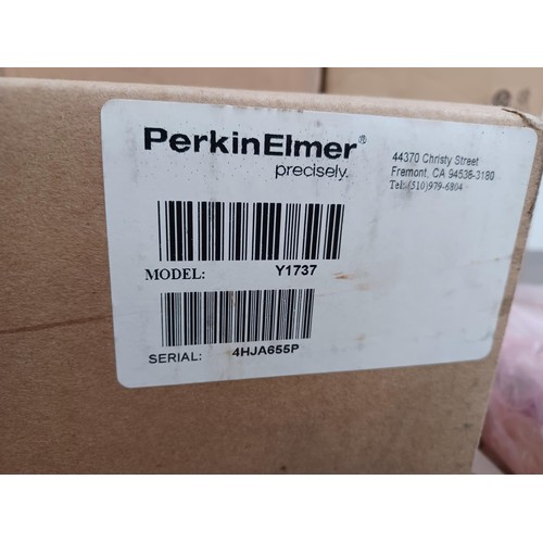 619 - Six boxed projector lamps to include Perkin Elmer Y1737, Sony LMP-600, NEC GT50LP etc.