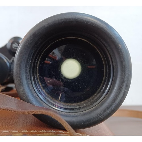 625 - A cased pair of Russian БЛВ 7 x 50 binoculars marked CДEЛAHO B CCCP