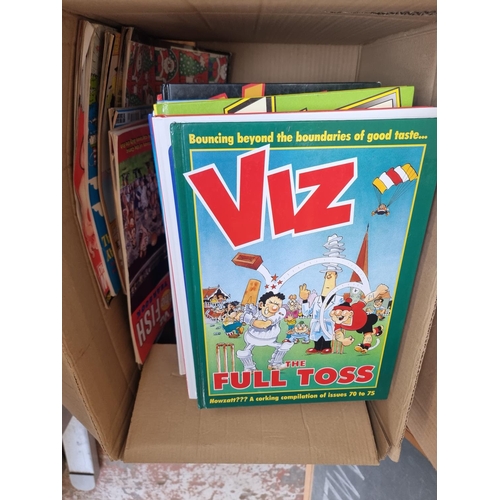 927 - A box containing a large quantity of Viz annuals and magazines