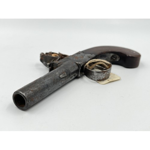 1360 - A late 18th/early 19th century Hill of London flintlock pocket pistol - approx. 18cm long