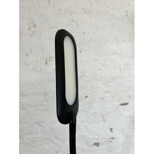 166 - A Teckin FL32 black metal reading lamp