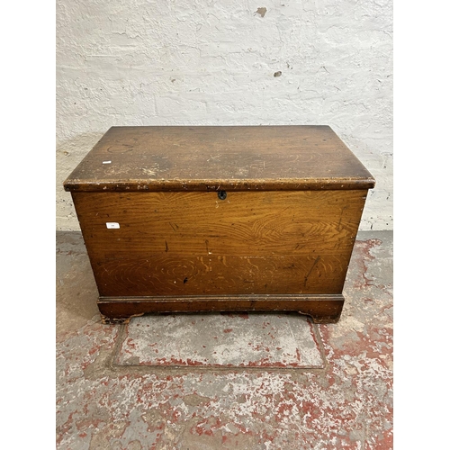 188 - A Victorian pine blanket box