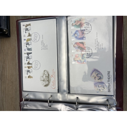 1413 - Five albums containing a collection of first day covers