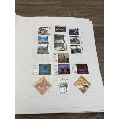 1415 - Six albums containing a collection of worldwide stamps