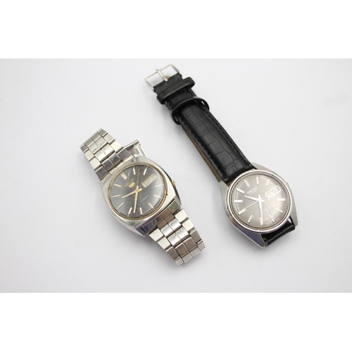 2461 - Two vintage Seiko automatic men's wristwatches