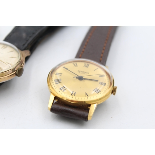 2462 - Three vintage mechanical men's wristwatches to include Sekonda, Timex etc.