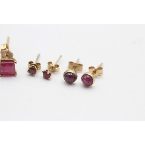 1125 - Three pairs of 9ct gold ruby stud earrings - approx. gross weight 1.9 grams