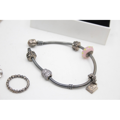 1166 - Four pieces of Pandora .925 silver jewellery - approx. gross weight 87 grams