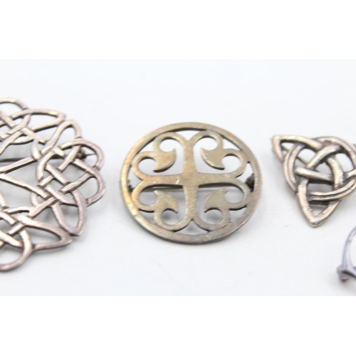 1179 - Five .925 silver Celtic design brooches - approx. gross weight 39 grams