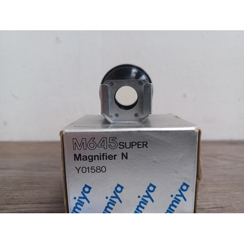 571 - A boxed Mamiya Magnifier N for M645 Super Prism Finder with instructions