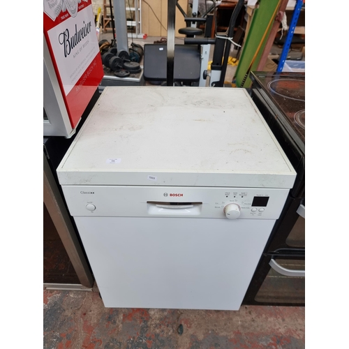 795 - A Bosch Classixx 60cm dishwasher