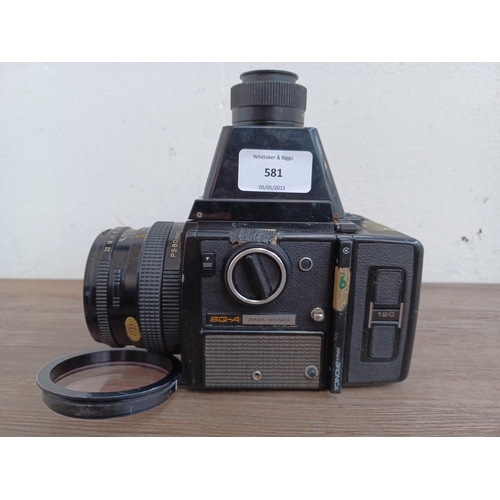 581 - A Zenza Bronica SQ-A 6x6 medium format SLR camera fitted with chimney finder, 120 film back and Zenz... 