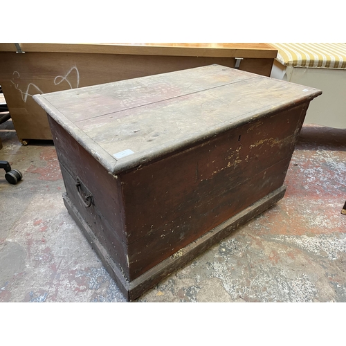 55 - A Victorian stained pine blanket box