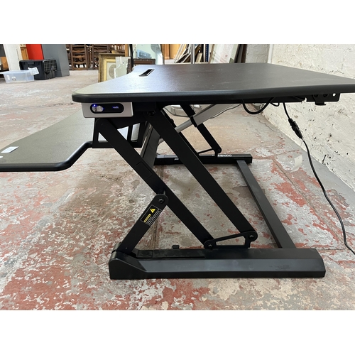 123 - A Duronic adjustable sit stand desk