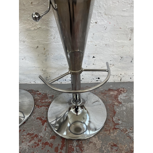 153 - A pair of modern cream leatherette and chrome plated kitchen barstools