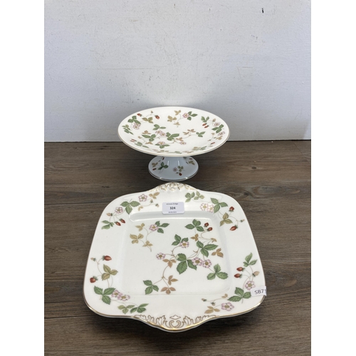 324 - A collection of Wedgwood Wild Strawberry bone china