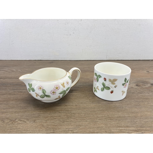 324 - A collection of Wedgwood Wild Strawberry bone china