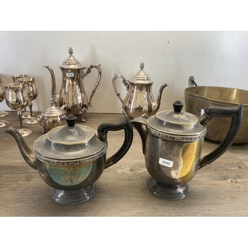 336 - A collection of metalware to include Viners of Sheffield silver plated four piece tea/coffee set, Vi... 